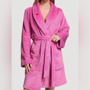 Victoria's Secret Plush Pink Robe